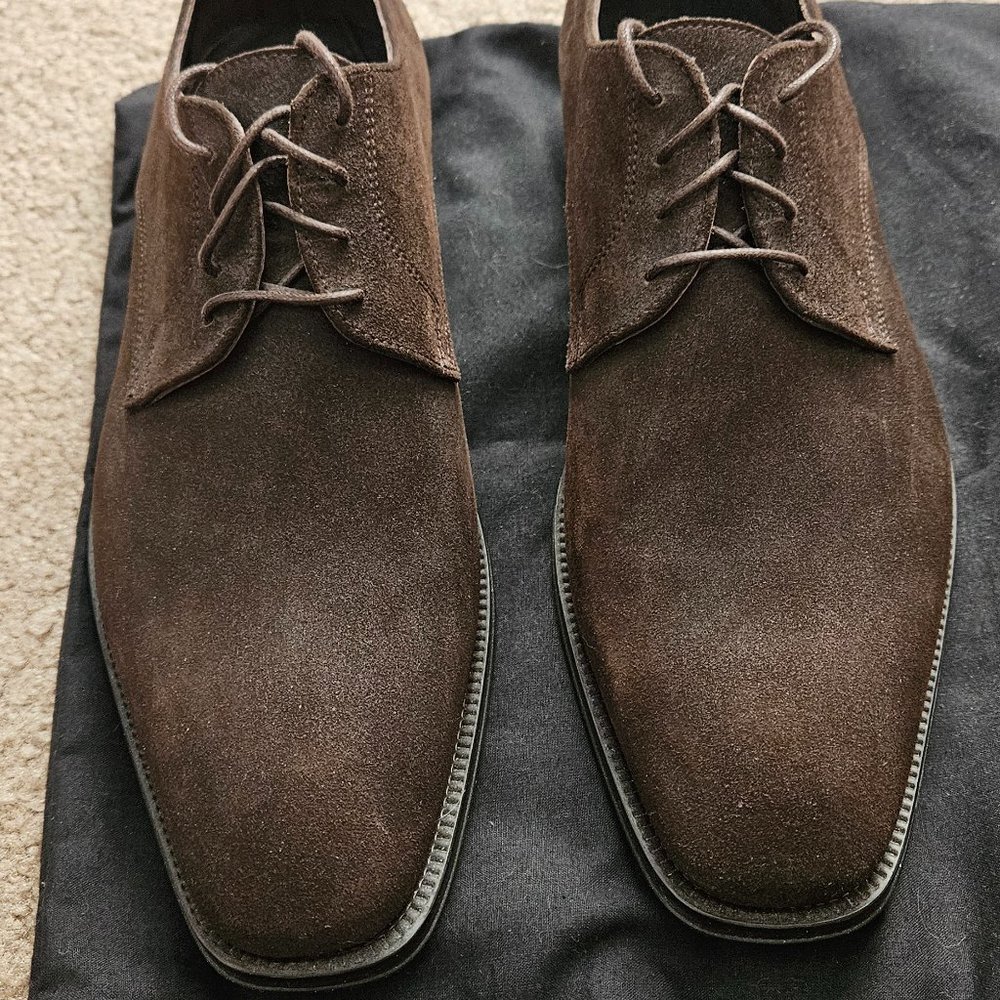 Men's size 7 Brown Suede lace ups